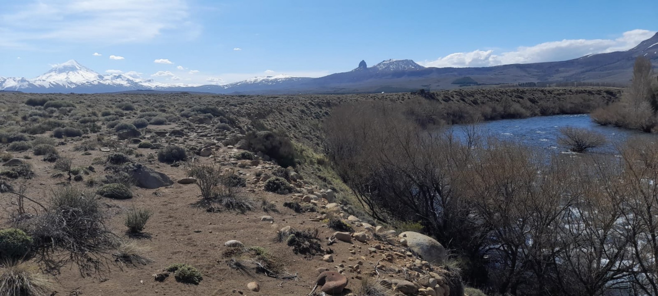 Lote de 6000 mts en Loteo Lago Huechulafquen con frente al Rio Chimehuin, Junin de los Andes, Neuquen