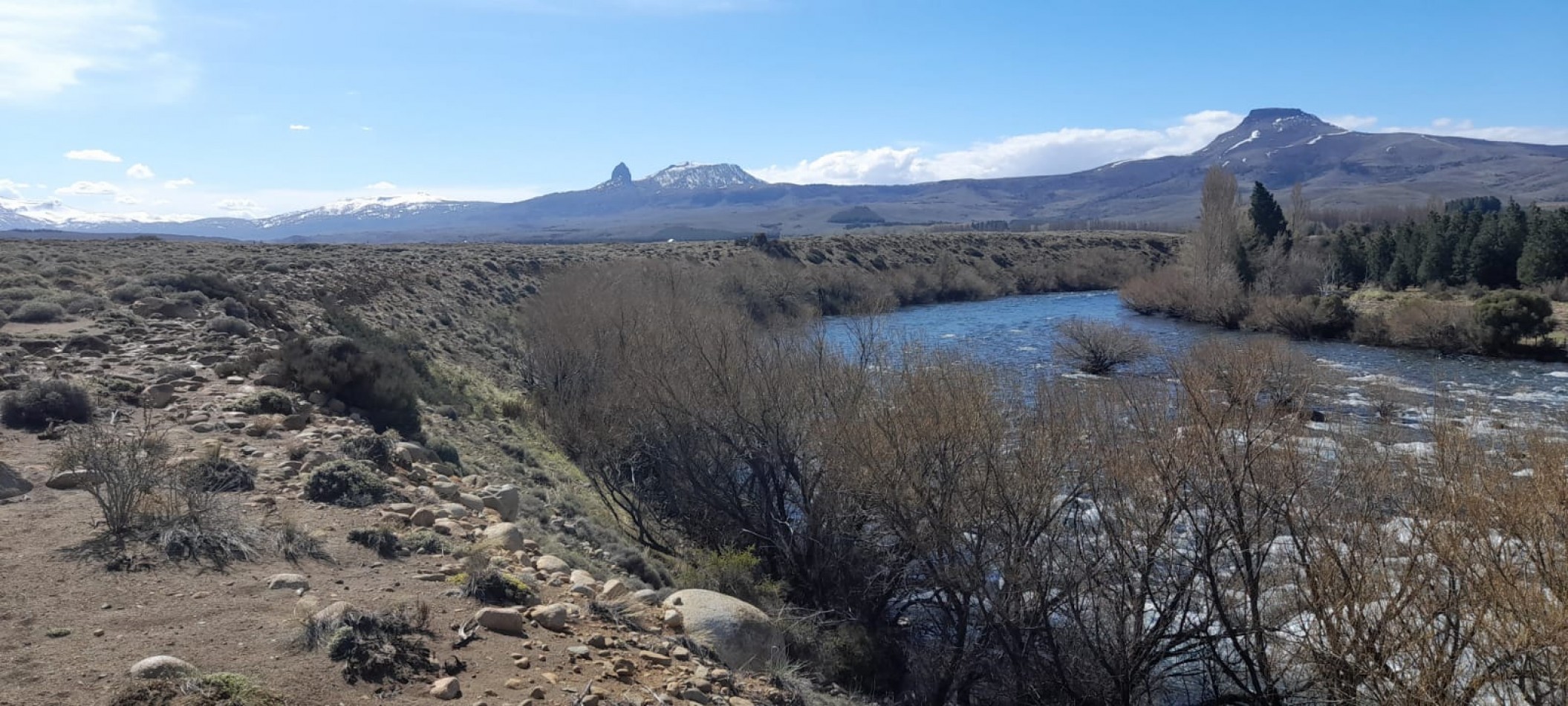 Lote de 6000 mts en Loteo Lago Huechulafquen con frente al Rio Chimehuin, Junin de los Andes, Neuquen