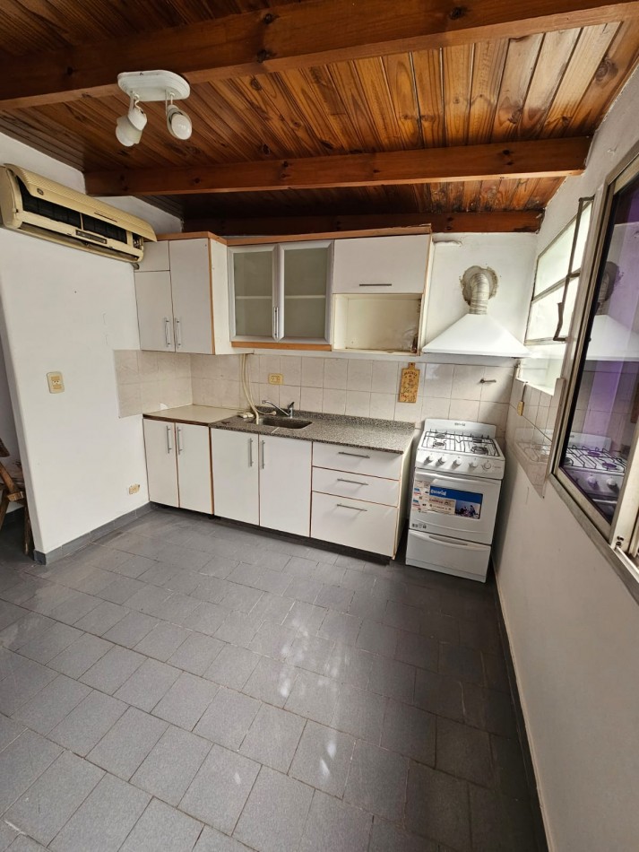 Departamento PH en Bernal Este