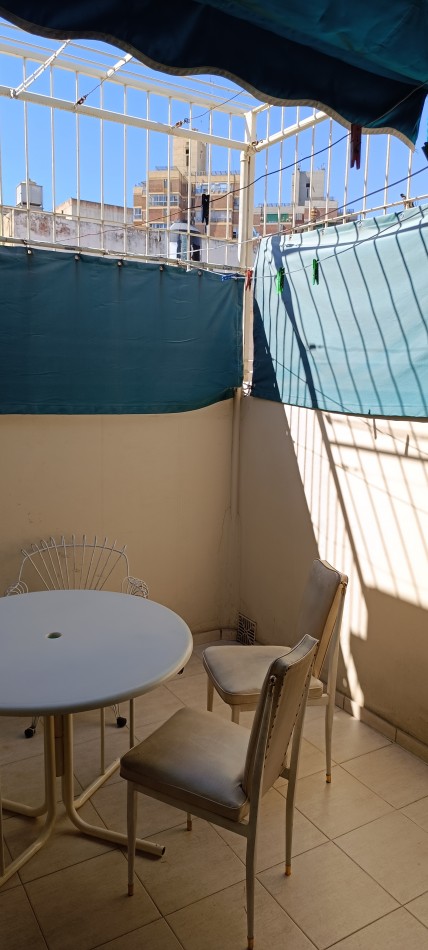 VENTA DEPARTEMENTO 2 DORMITORIOS PLANTA ALTA BARRIO SAN MARTIN 