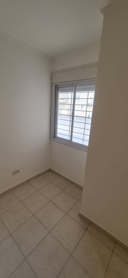 Alquilo Departamento 