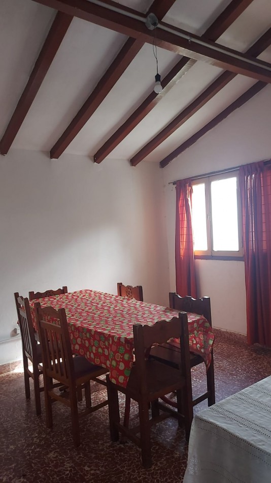 Oportunidad el precio+ bajo! Casa chalet + dpto en Valle Hermoso 