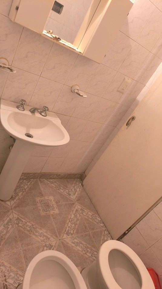 REBAJADA  casa de 3 dorm./ 2 baños-Villa Carlos Paz 
