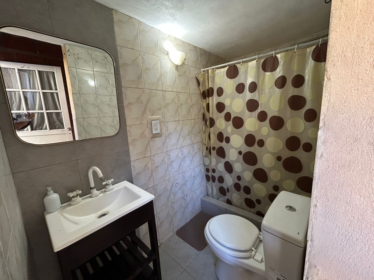 CASA 5 AMBIENTES CON PILETA CLIMATIZADA APTO CREDITO.