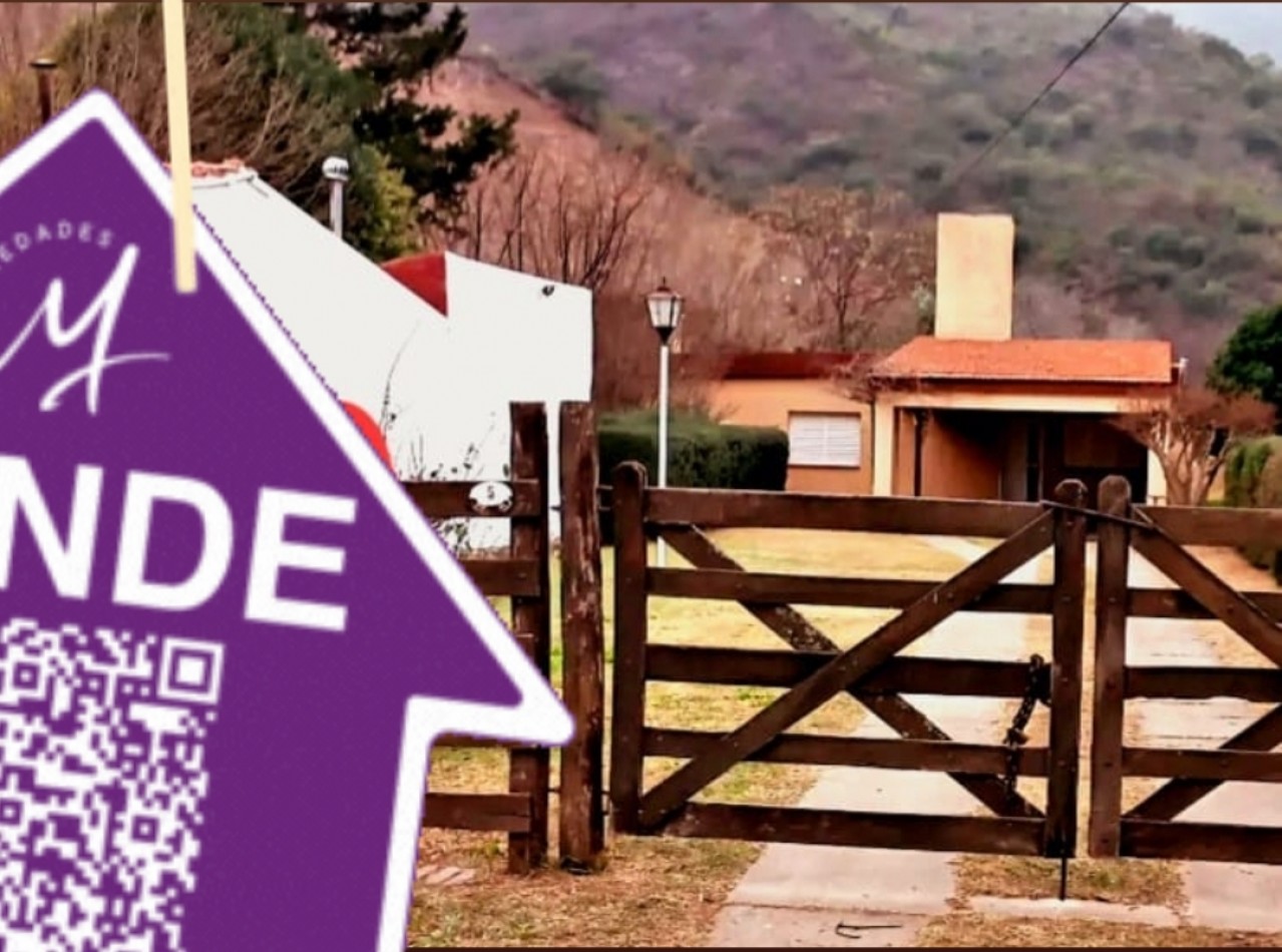 Casa 3 Dorm, pileta, cochera frente al rio 