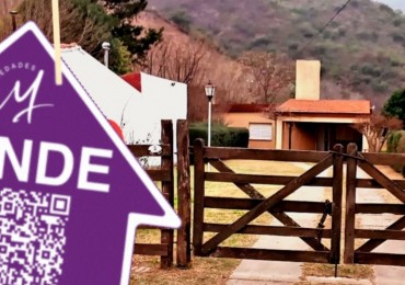 Casa 3 Dorm, pileta, cochera frente al rio 