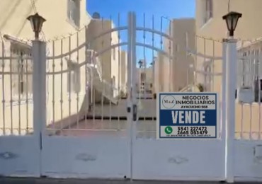 VENDO COMPLEJO DE DEPARTAMENTOS Y LOCAL 